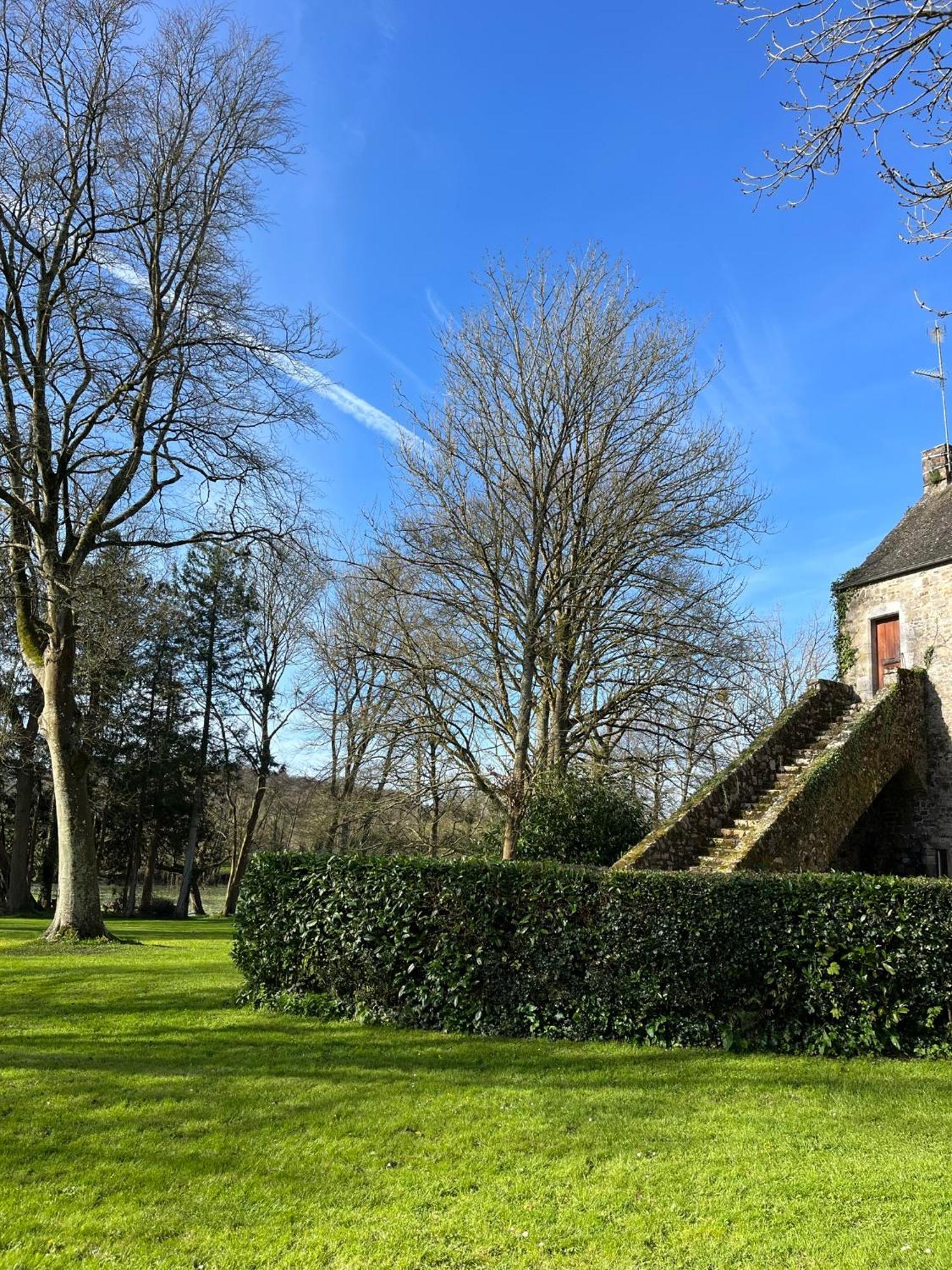 Abbaye De Blanchelande Neufmesnil Exterior foto