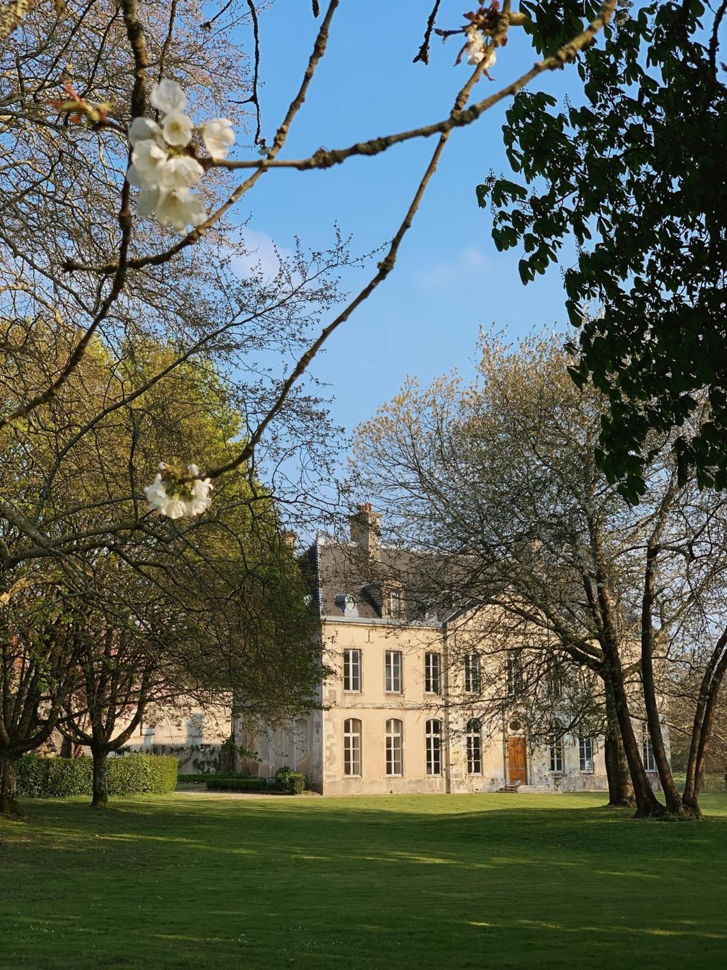 Abbaye De Blanchelande Neufmesnil Exterior foto